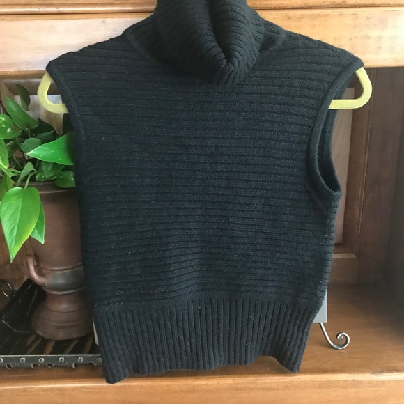 VICTORIA'S SECRET MODA INTERNATIONAL SLEEVELESS SWEATER New without tag MEDIUM - Picture 5 of 6